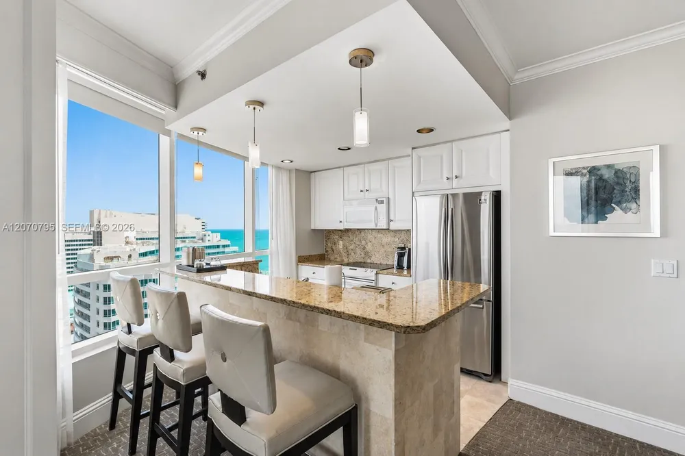 4401 Collins Ave, Miami Beach, FL 33140
