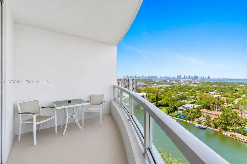 4401 Collins Ave, Miami Beach, FL 33140