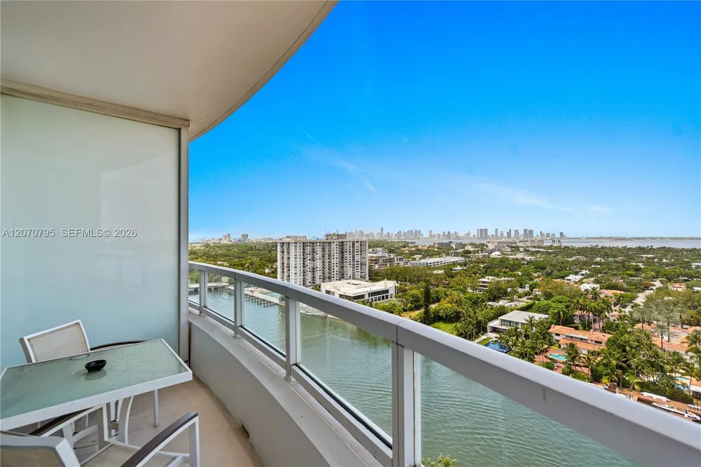 4401 Collins Ave, Miami Beach, FL 33140