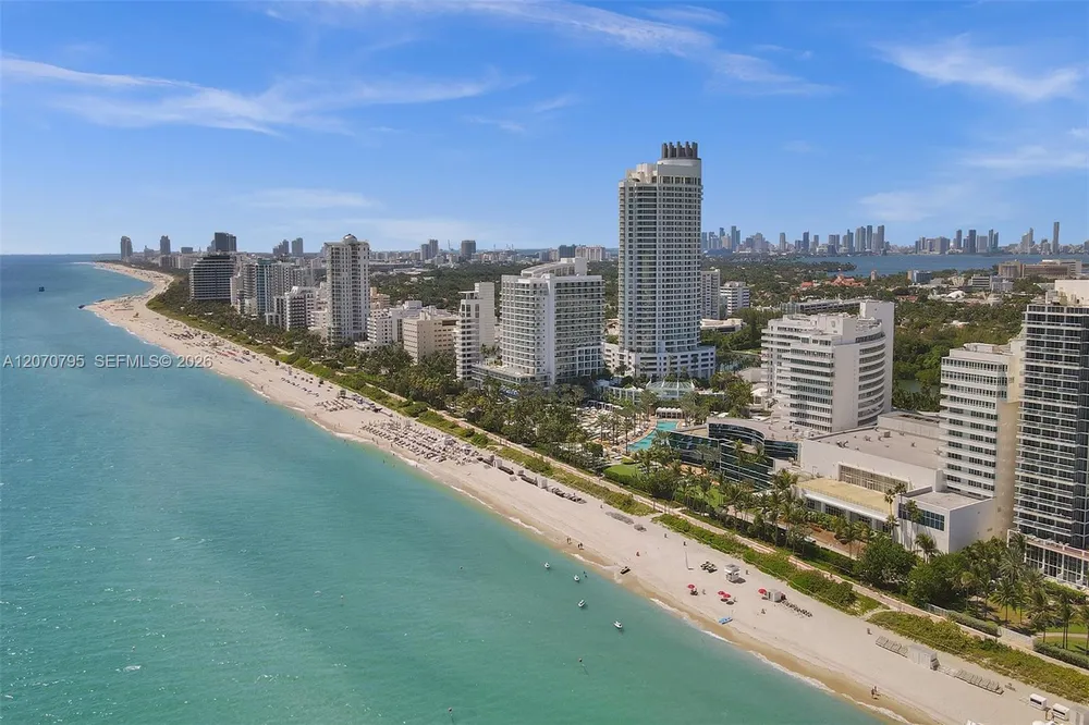 4401 Collins Ave, Miami Beach, FL 33140