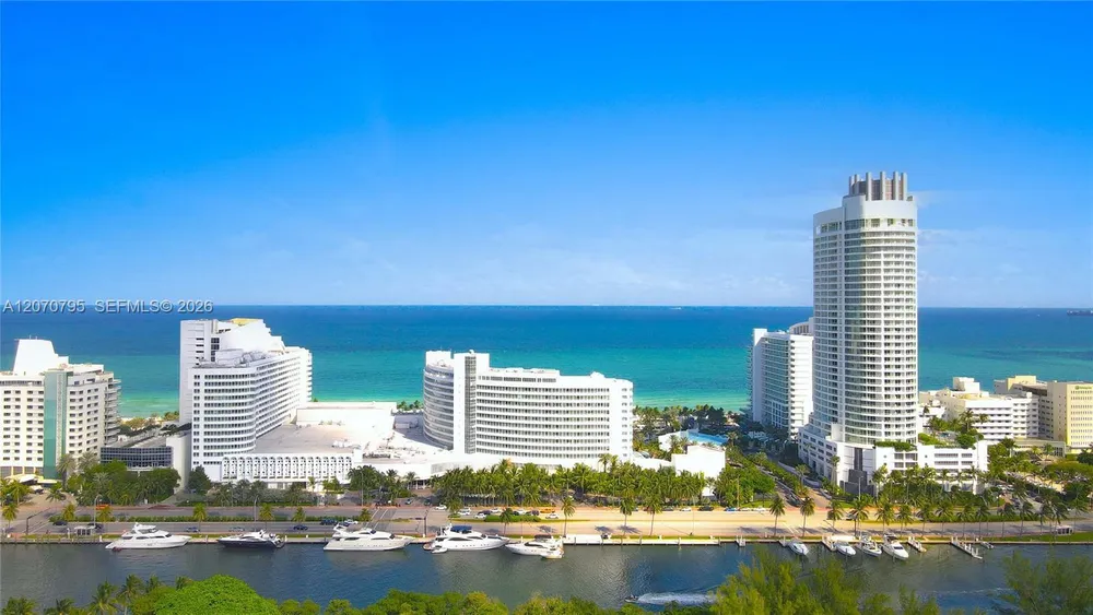 4401 Collins Ave, Miami Beach, FL 33140