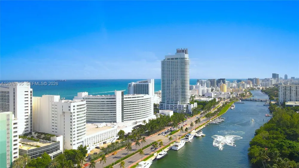 4401 Collins Ave, Miami Beach, FL 33140