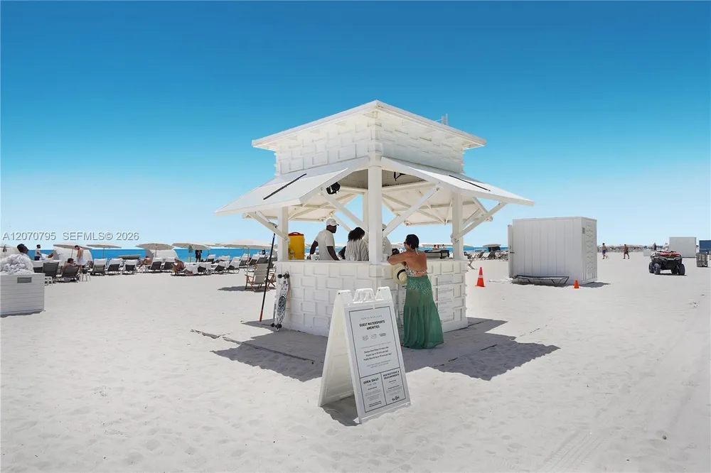 4401 Collins Ave, Miami Beach, FL 33140