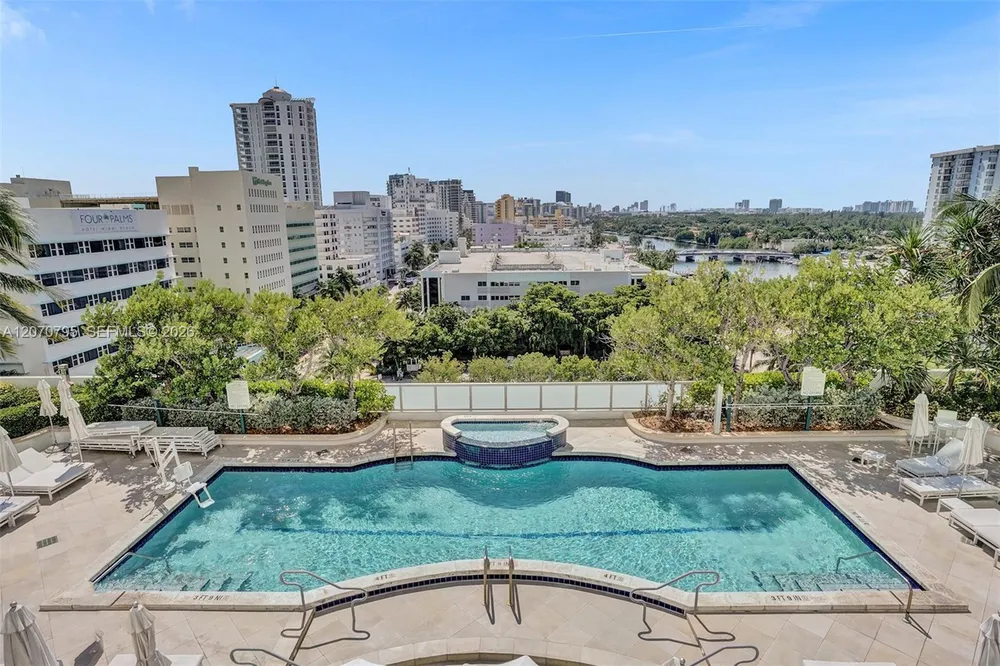 4401 Collins Ave, Miami Beach, FL 33140