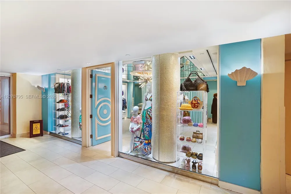 4401 Collins Ave, Miami Beach, FL 33140
