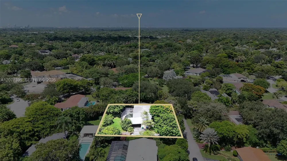 7765 SW 133rd Terrace, Pinecrest, FL 33156