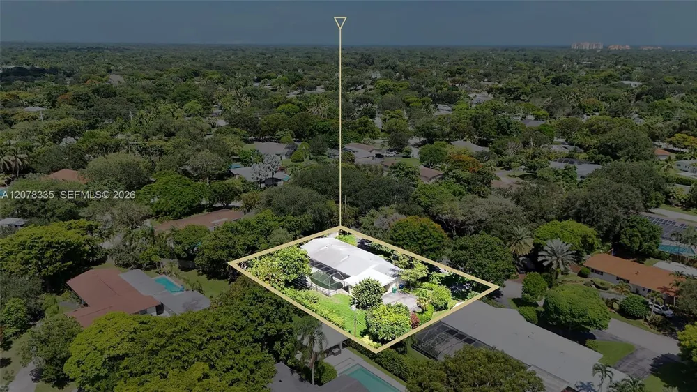 7765 SW 133rd Terrace, Pinecrest, FL 33156