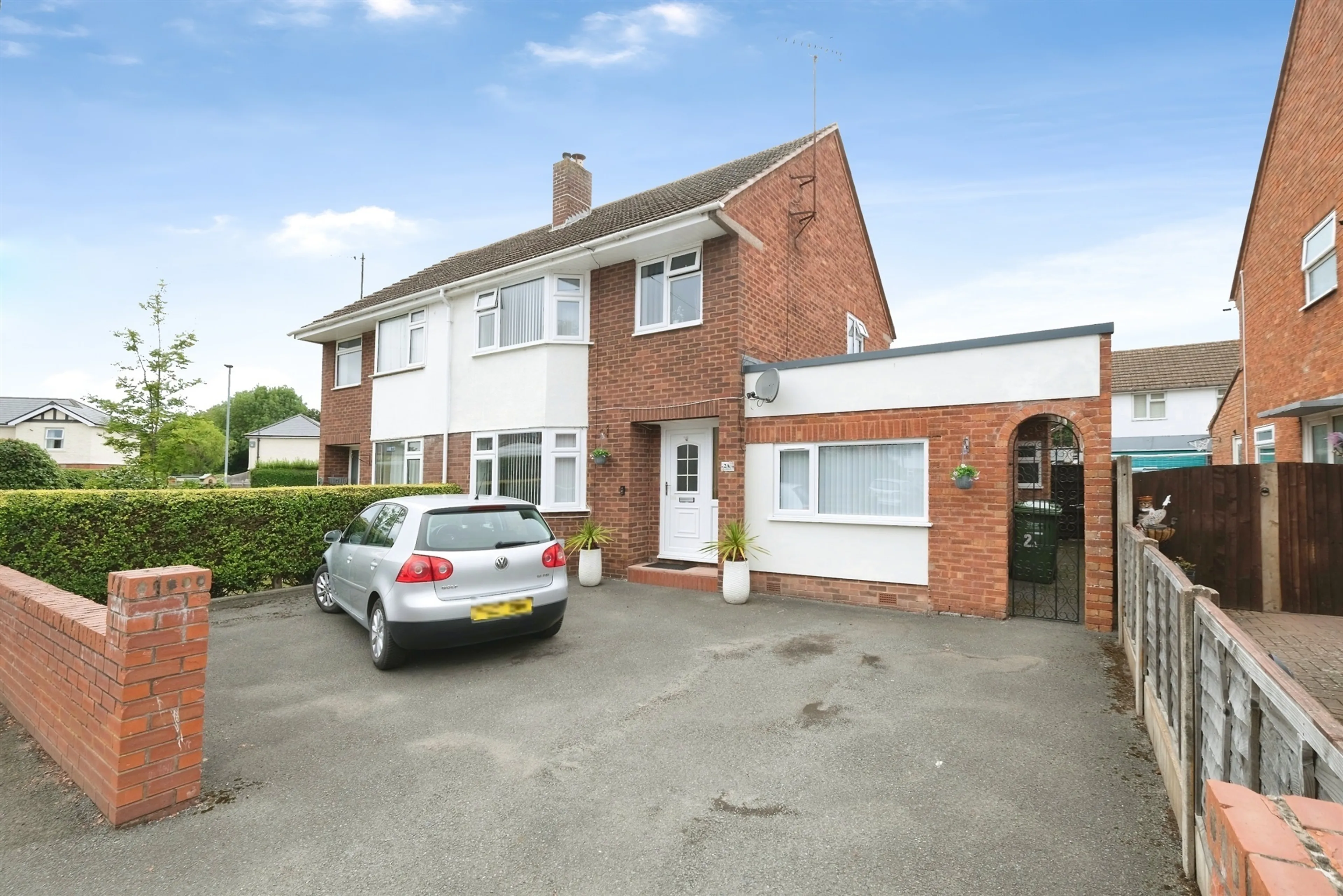 Property photo 0