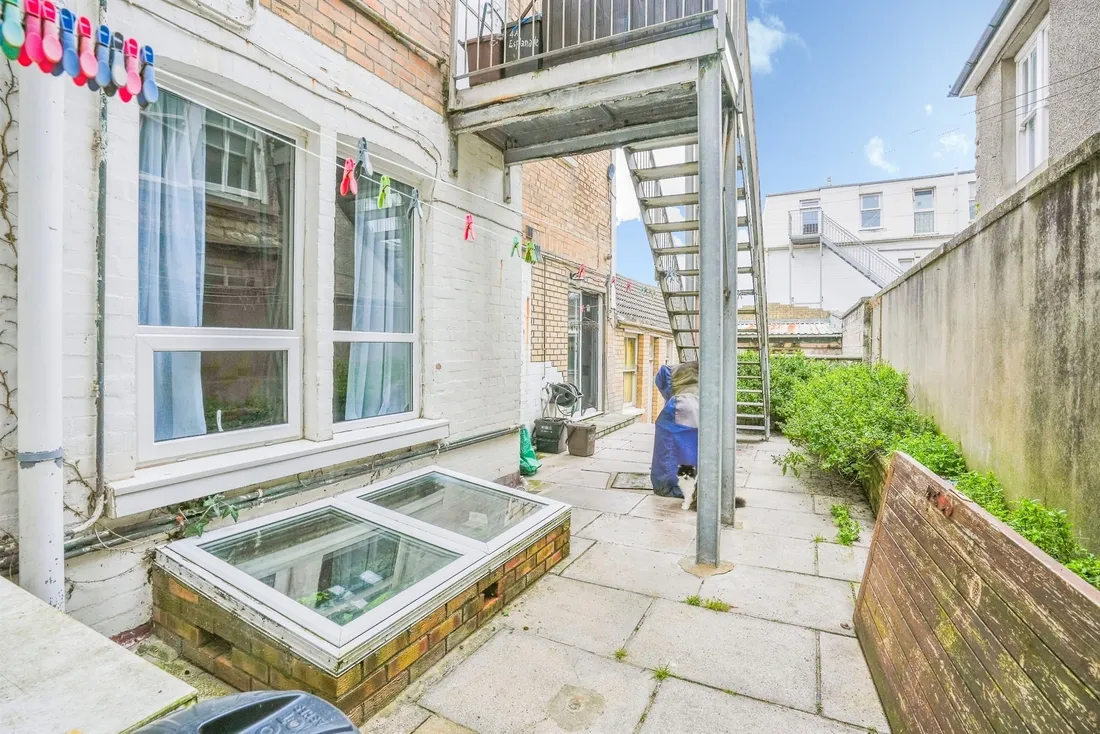 Property photo 23