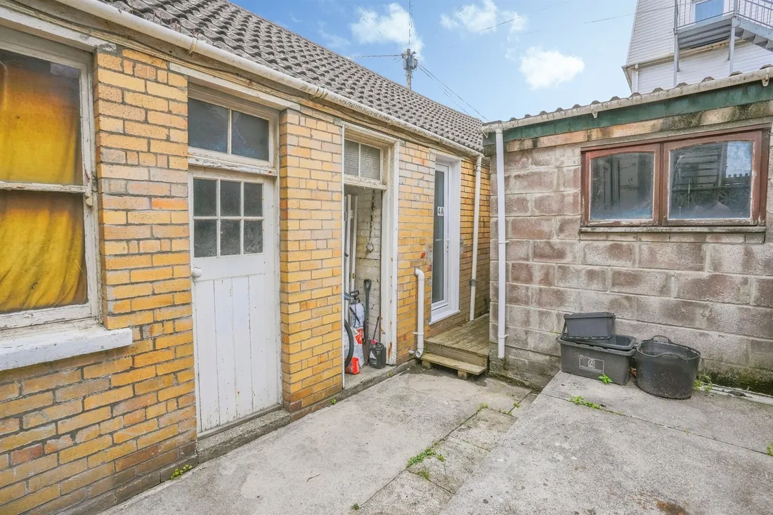 Property photo 22