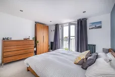 Alfred Road, Kingston Upon Thames, KT1 photo 6