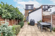 Alfred Road, Kingston Upon Thames, KT1 photo 9