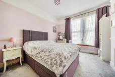 Lavender Hill, Enfield