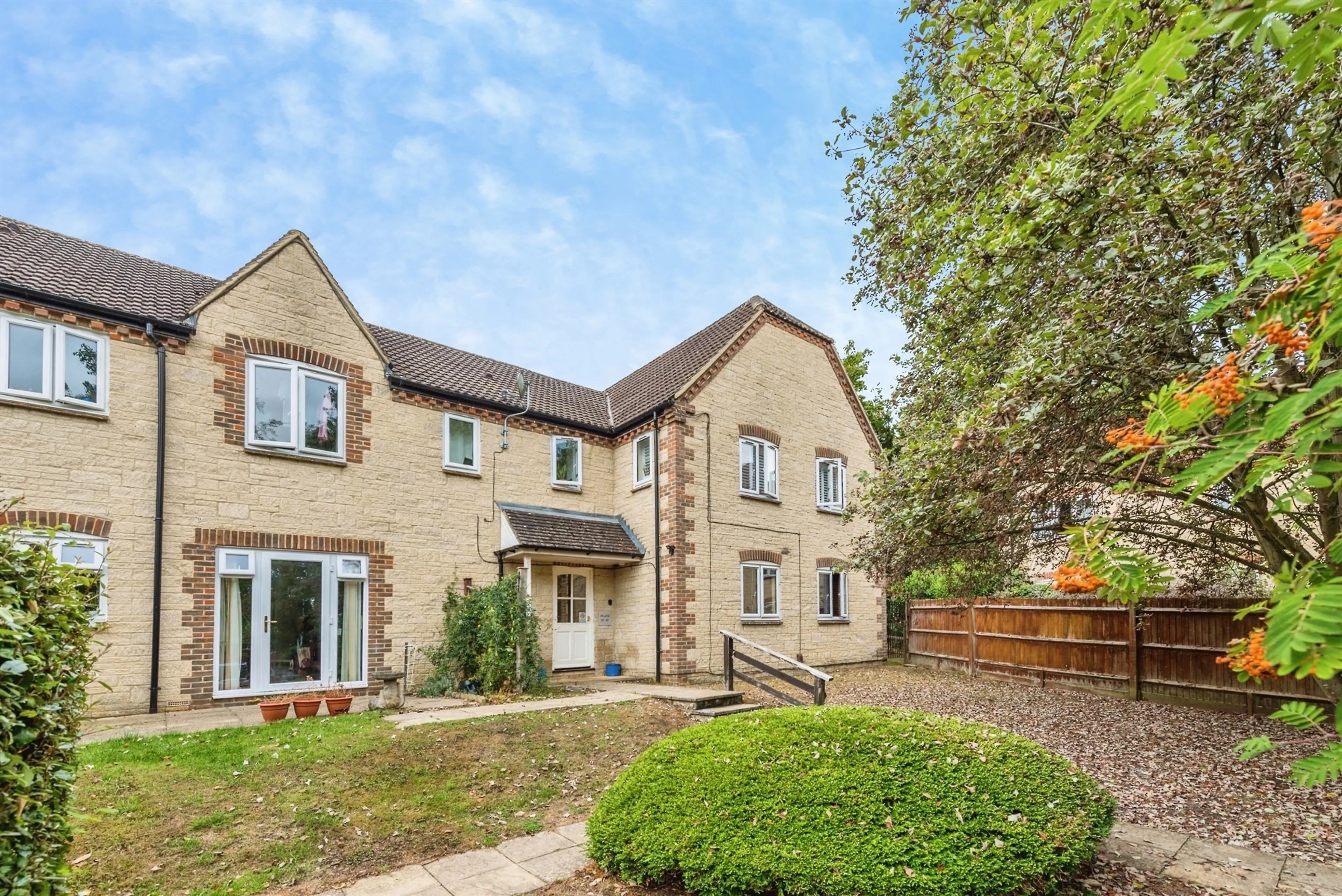 Property at Kelham Hall Drive, Wheatley, Oxford