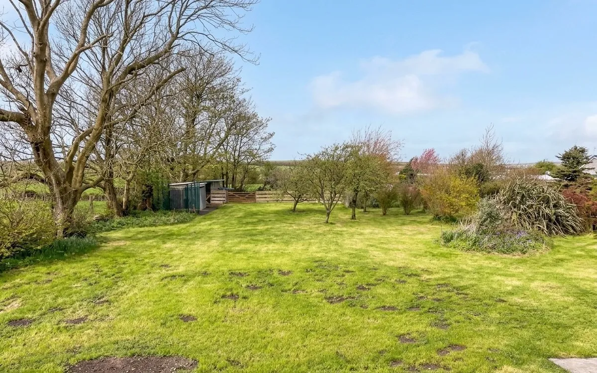 Llanfachraeth, Holyhead, Isle of Anglesey, LL65