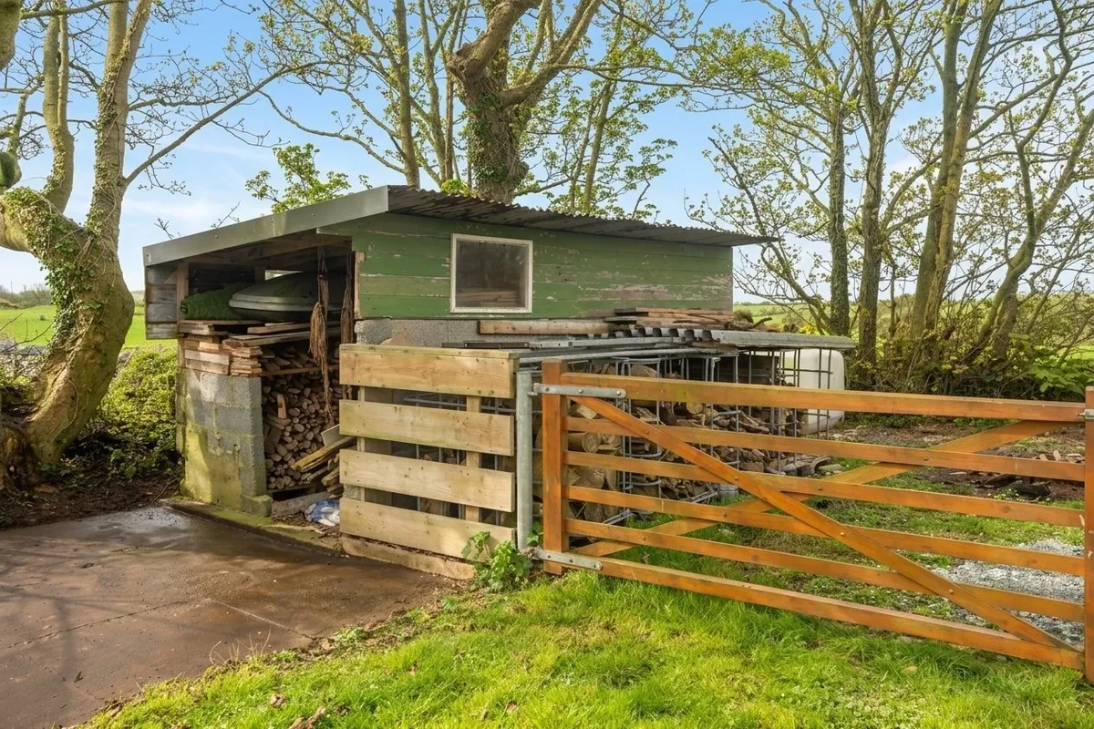 Llanfachraeth, Holyhead, Isle of Anglesey, LL65