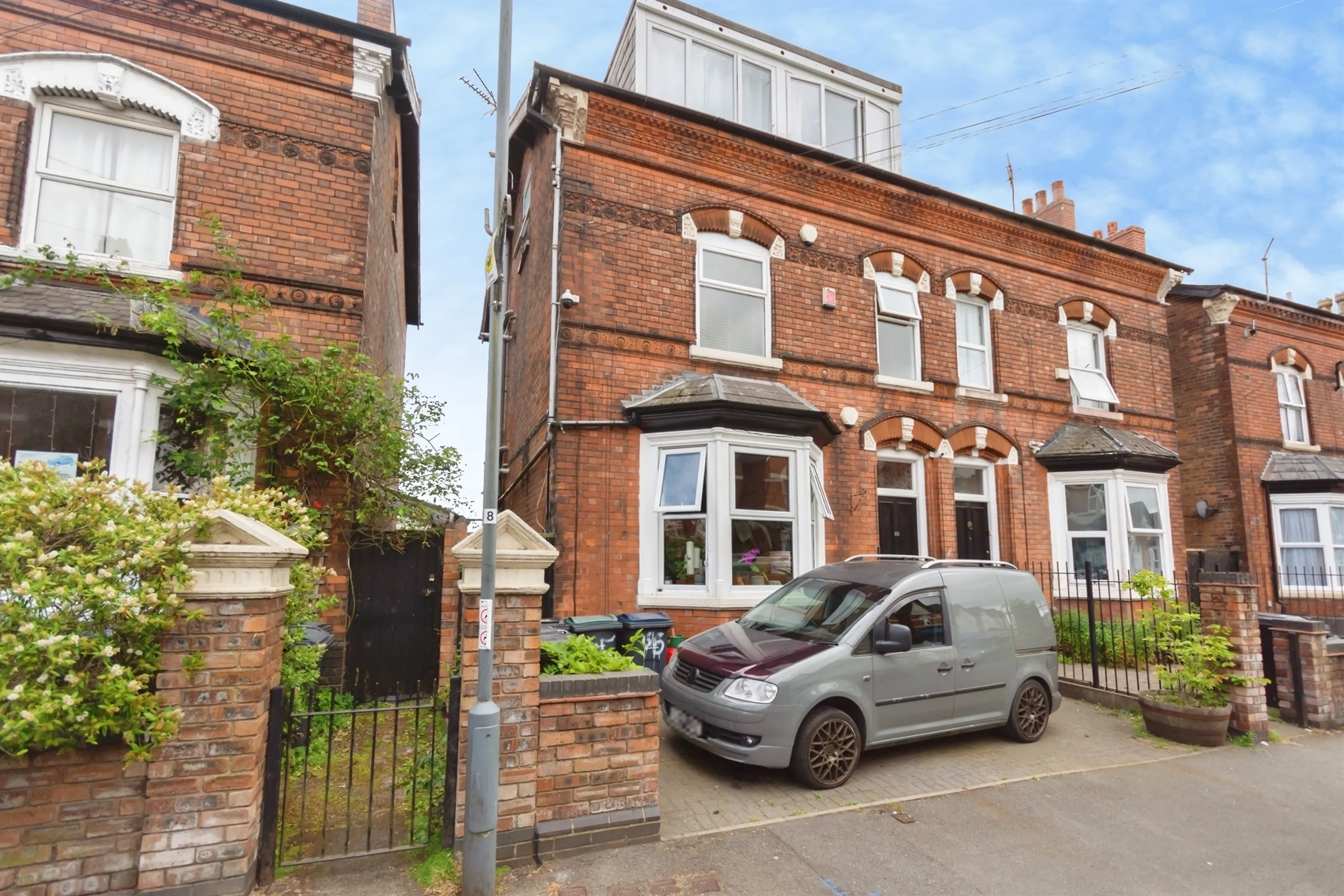 Property photo 0