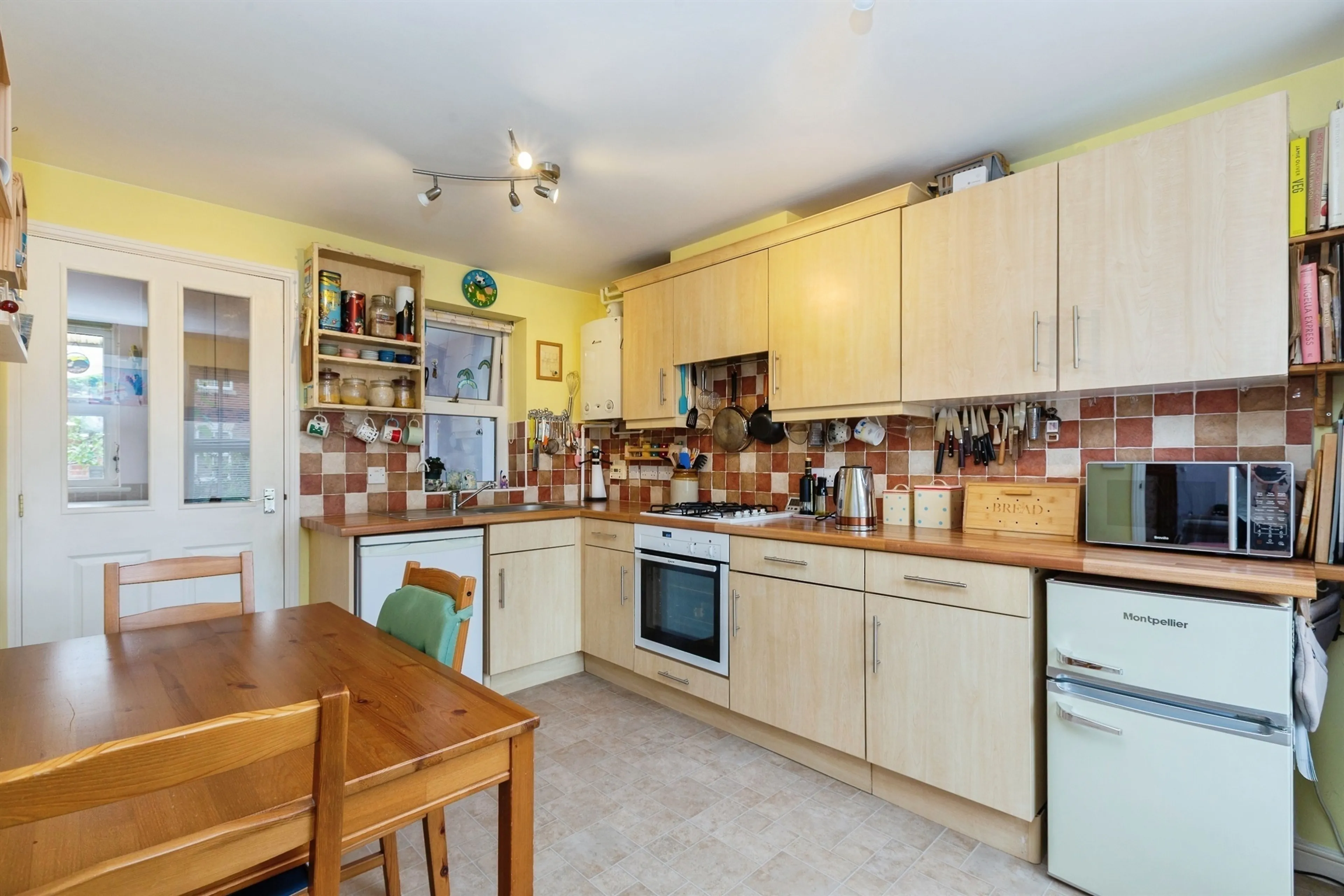Property photo 1
