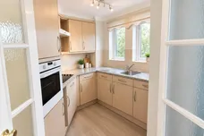 Kingston Road, EPSOM