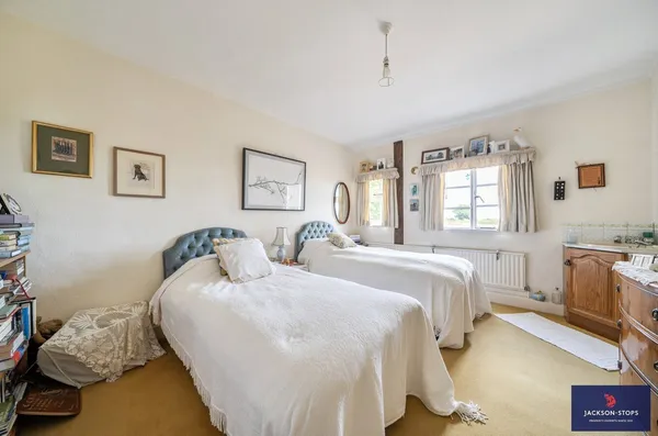 Water Lane, Renhold, MK41 photo 20
