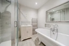 Grayswood Road, Haslemere, GU27 photo 6