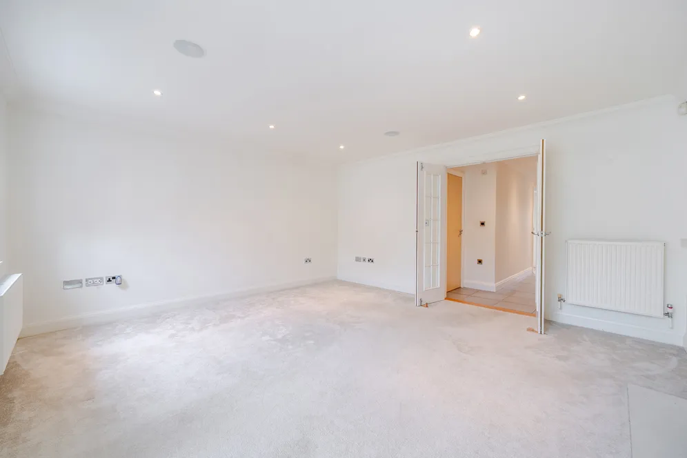 Grayswood Road, Haslemere, GU27 photo 7