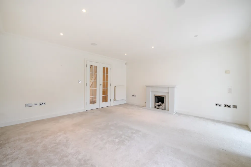 Grayswood Road, Haslemere, GU27 photo 10