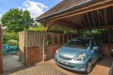 Grayswood Road, Haslemere, GU27 photo 18