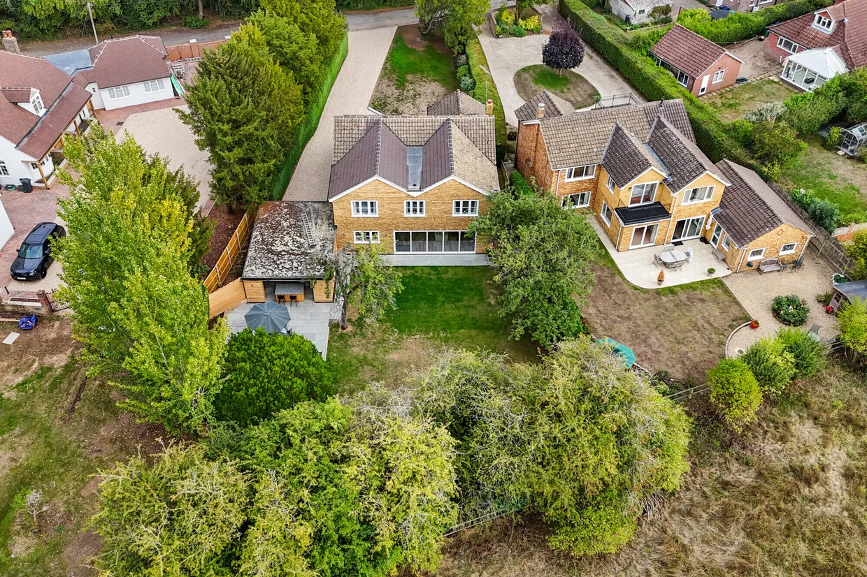 Stag Lane, Great Kingshill, HP15 photo 19