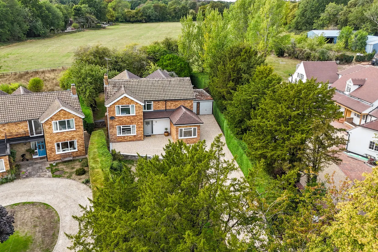 Stag Lane, Great Kingshill, HP15 photo 21