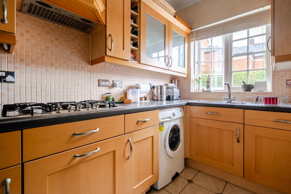 Upper Lodge Way, Coulsdon, CR5 photo 12
