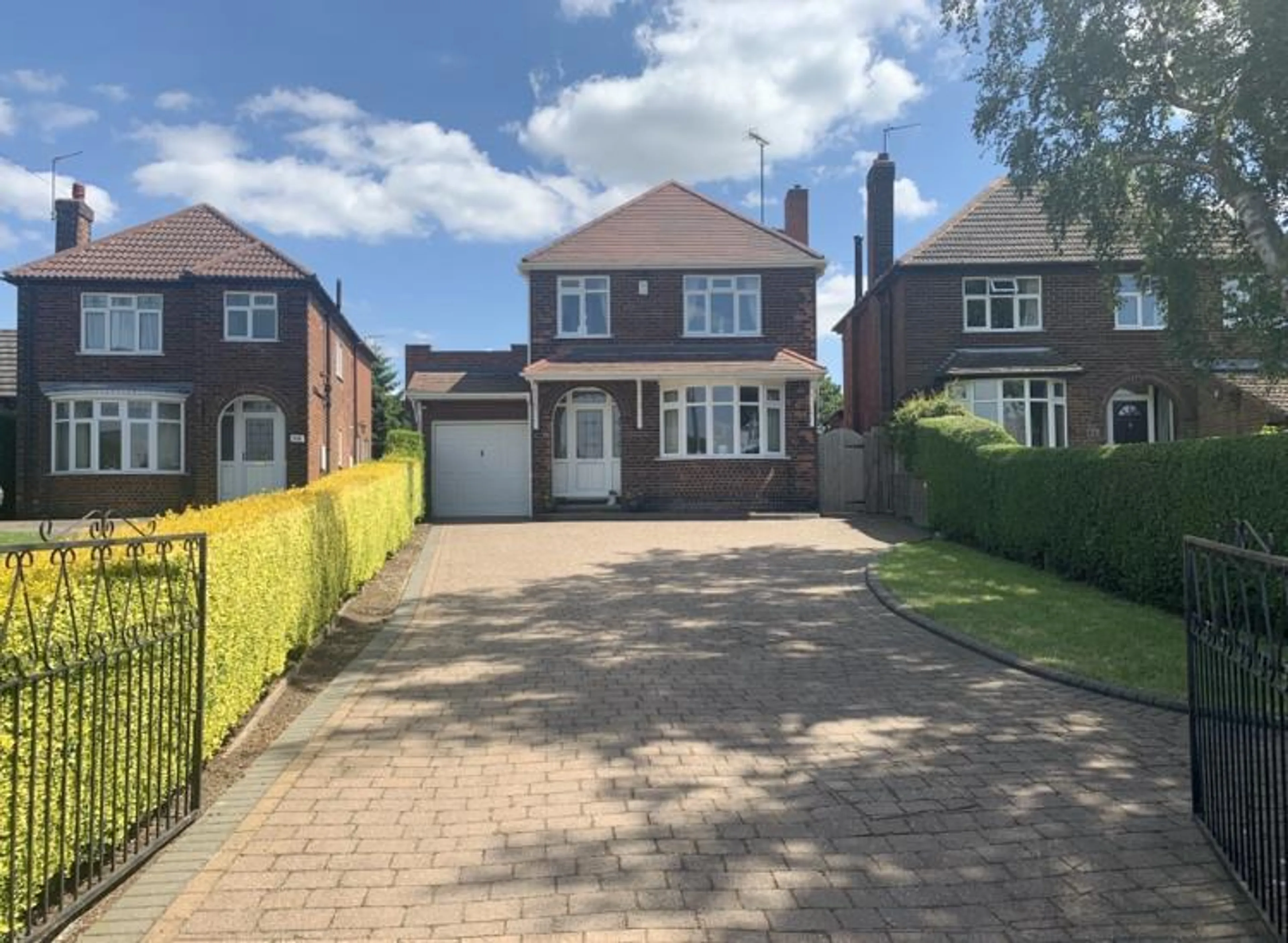 Property photo 0