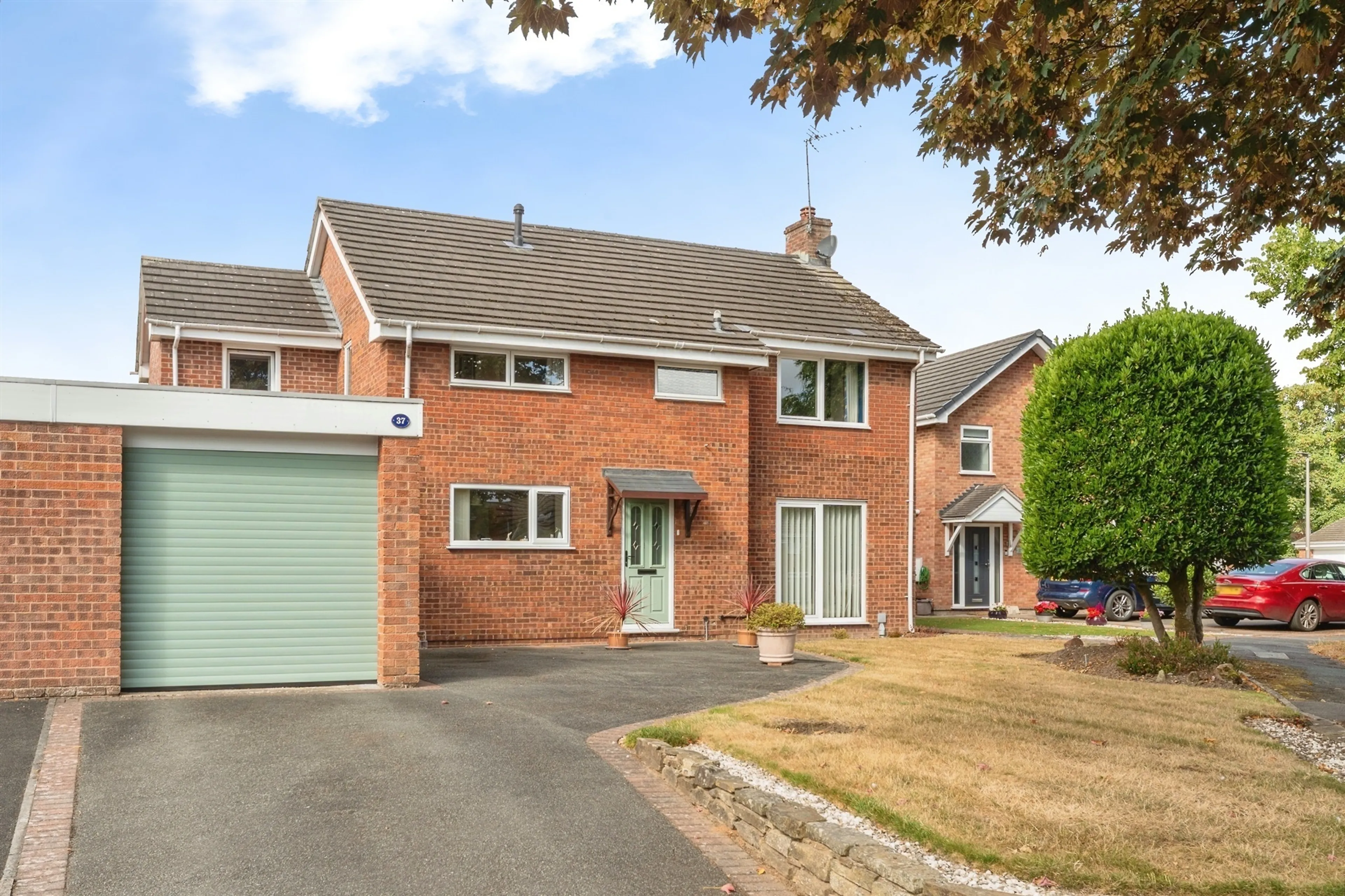 Property photo 0