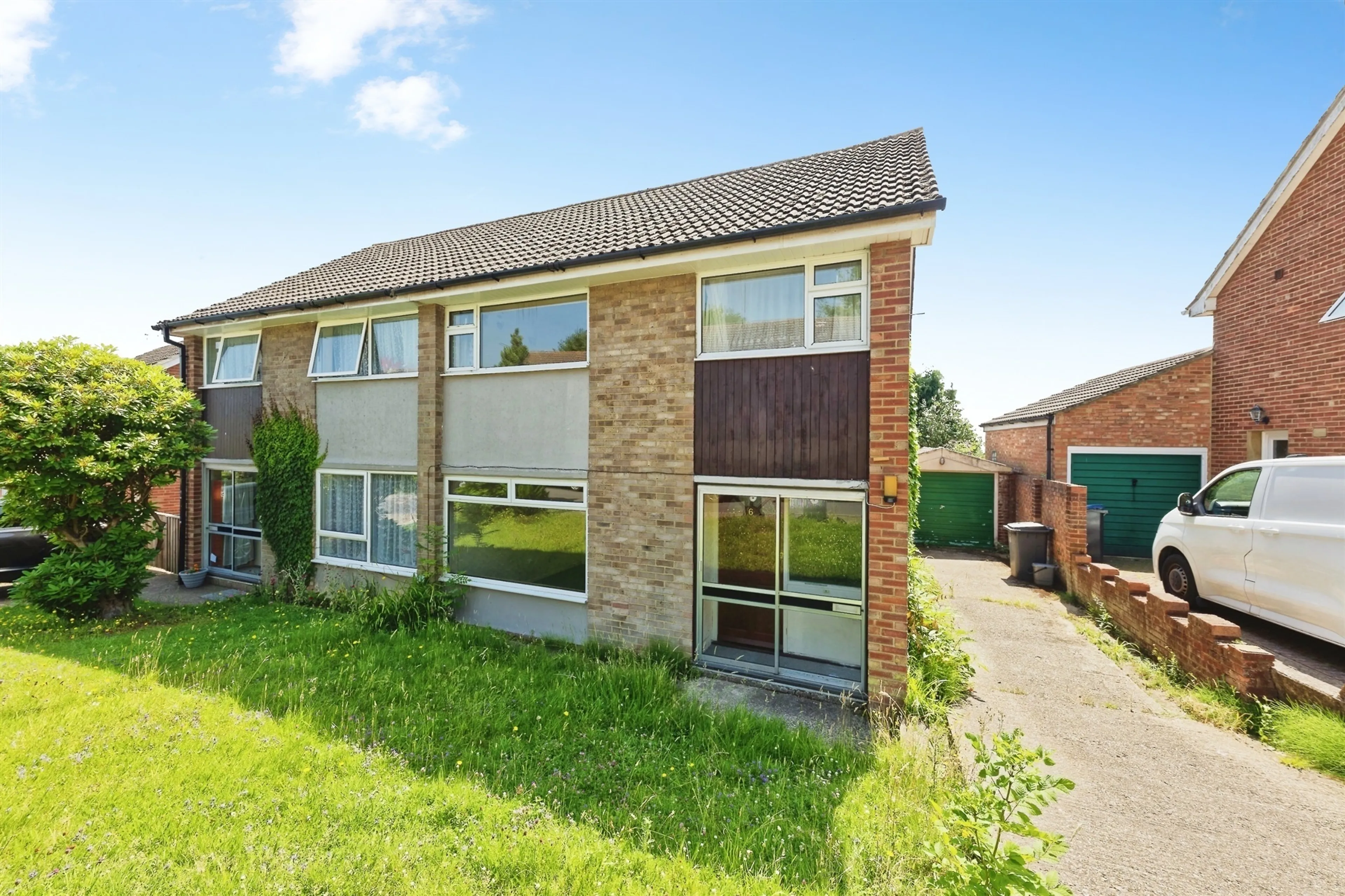 Property photo 0