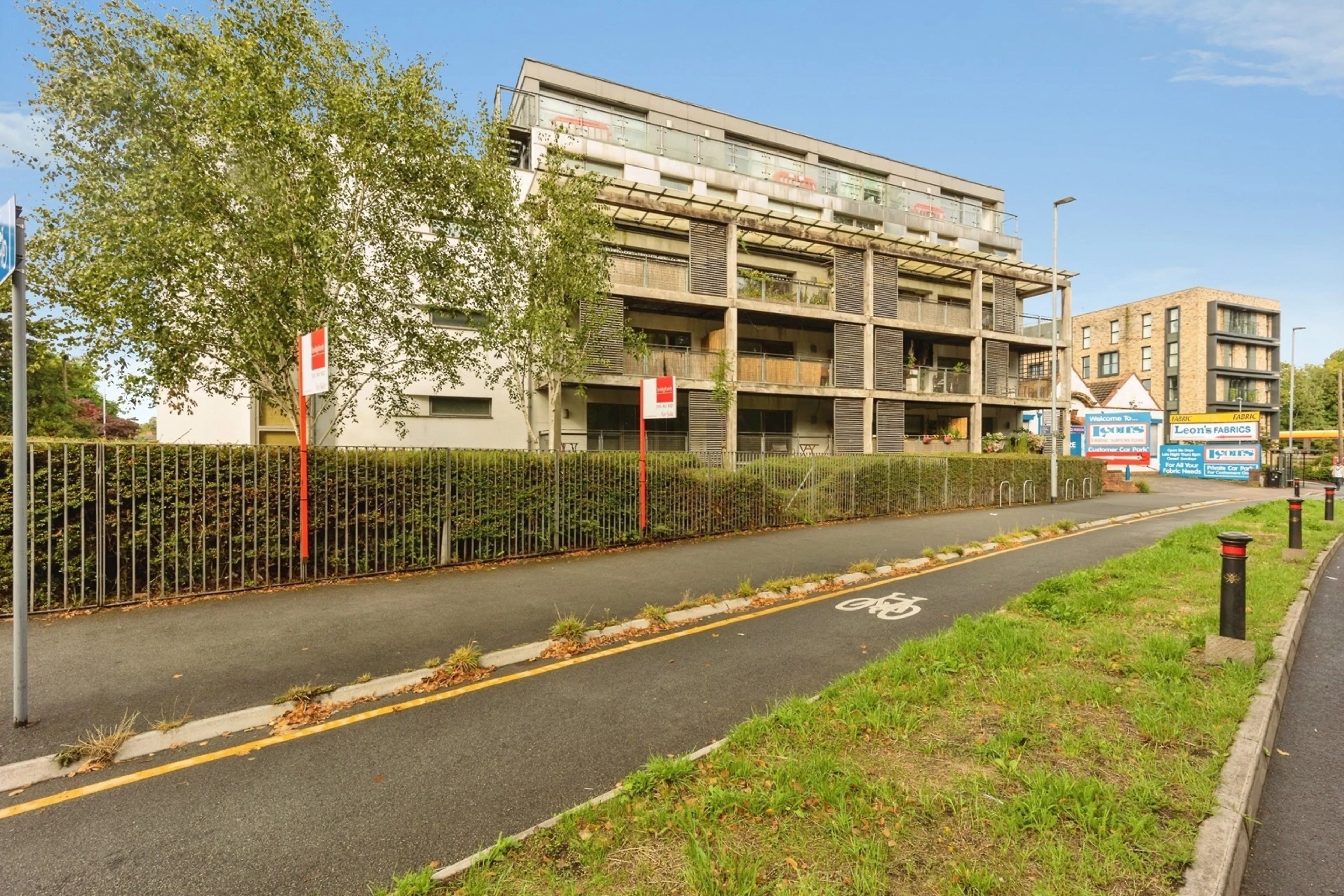 Property photo 0
