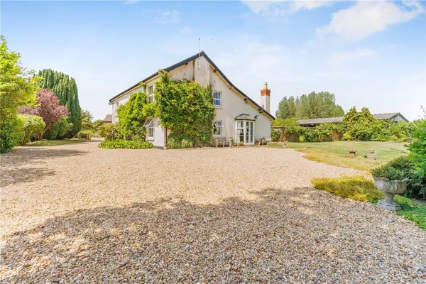 Darland Lane, Rossett, LL12 photo 4