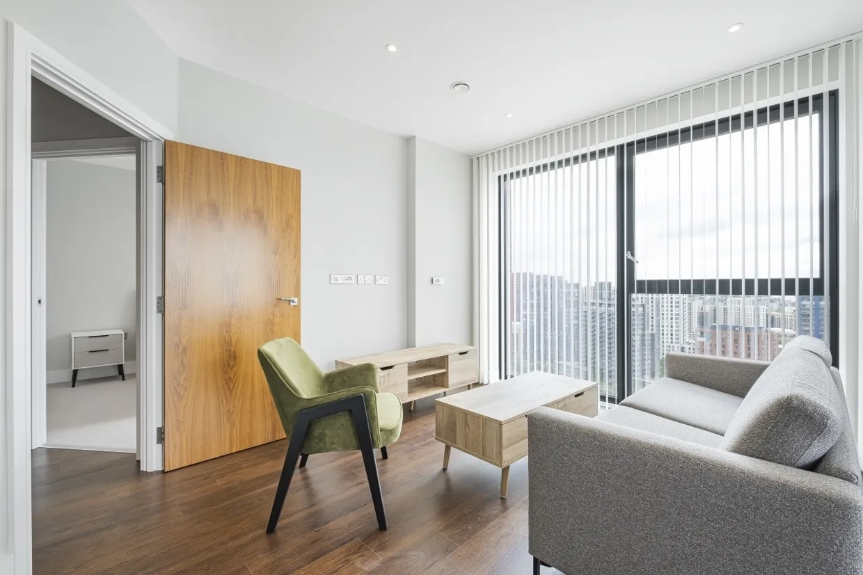 Silvocea Way, E14 photo 5