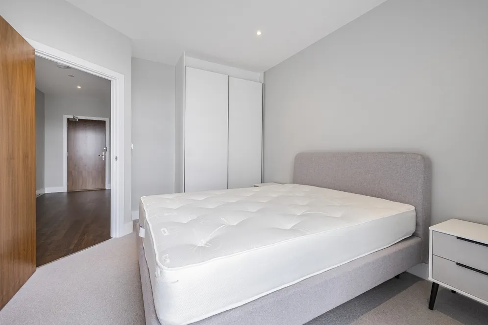Silvocea Way, E14 photo 9