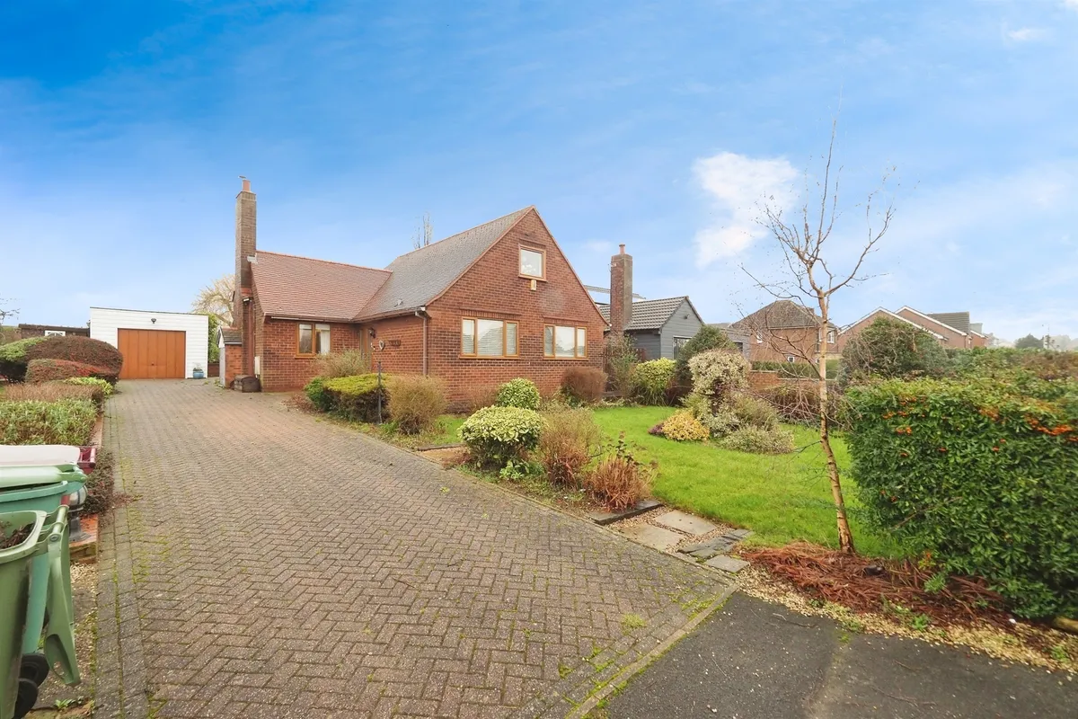 Shuttlewood Road, Bolsover, CHESTERFIELD