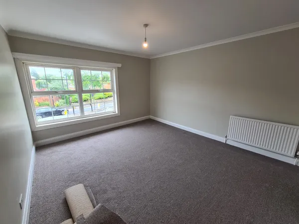 *ROOM TO RENT* Sandown Road, Lake