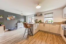 Phoenix Lane, Fernwood, Newark
