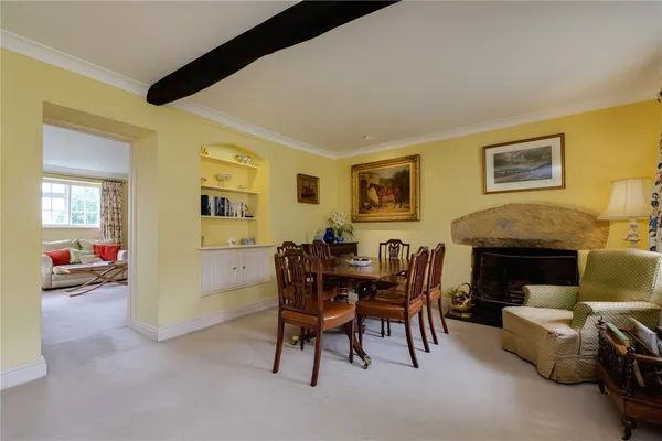 The Crescent, Compton Pauncefoot, BA22 photo 6