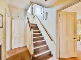 St. Johns Avenue, Harlow thumb 3