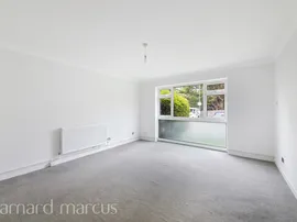Jengar Close, SUTTON photo