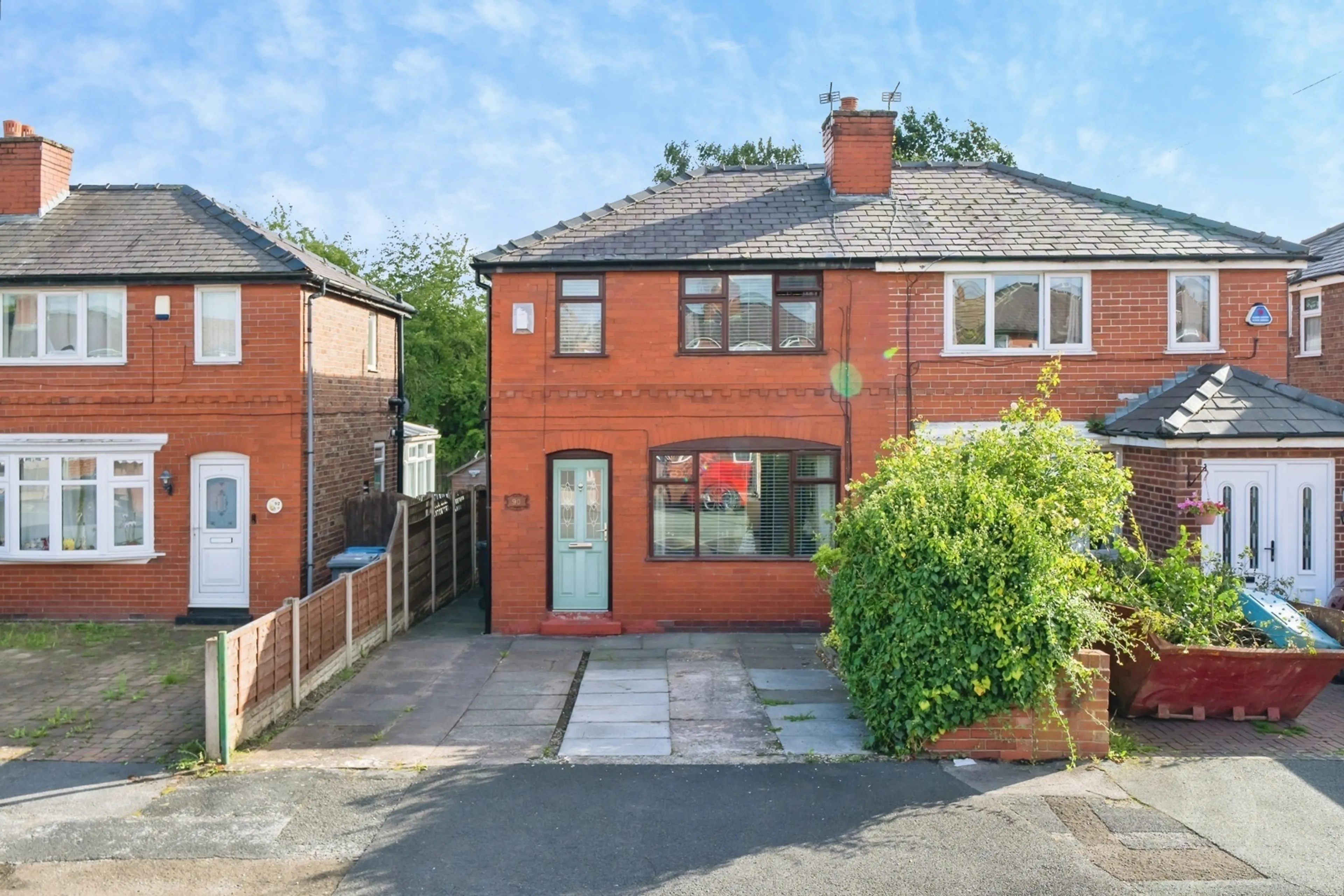 Property photo 0