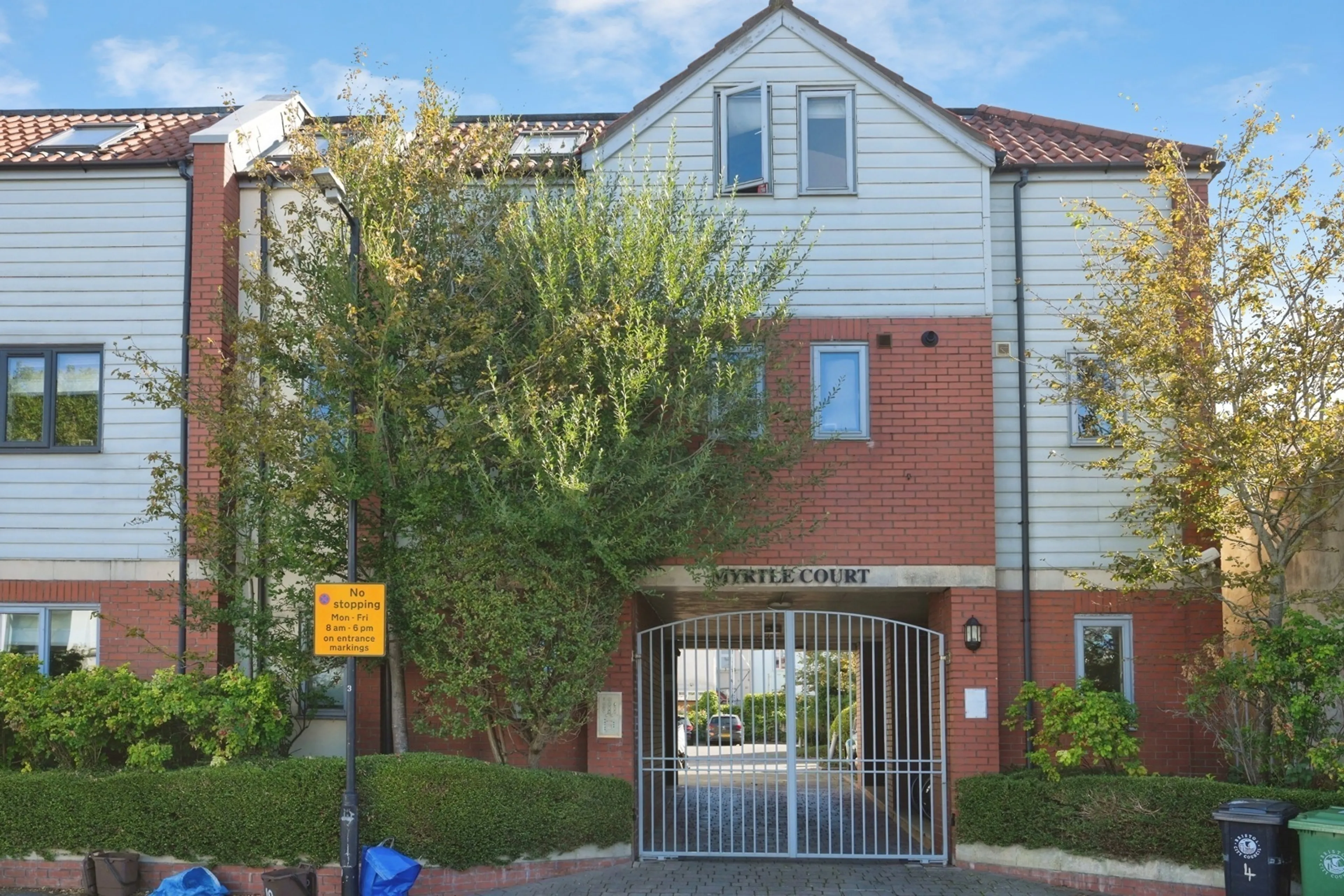 Property photo 0