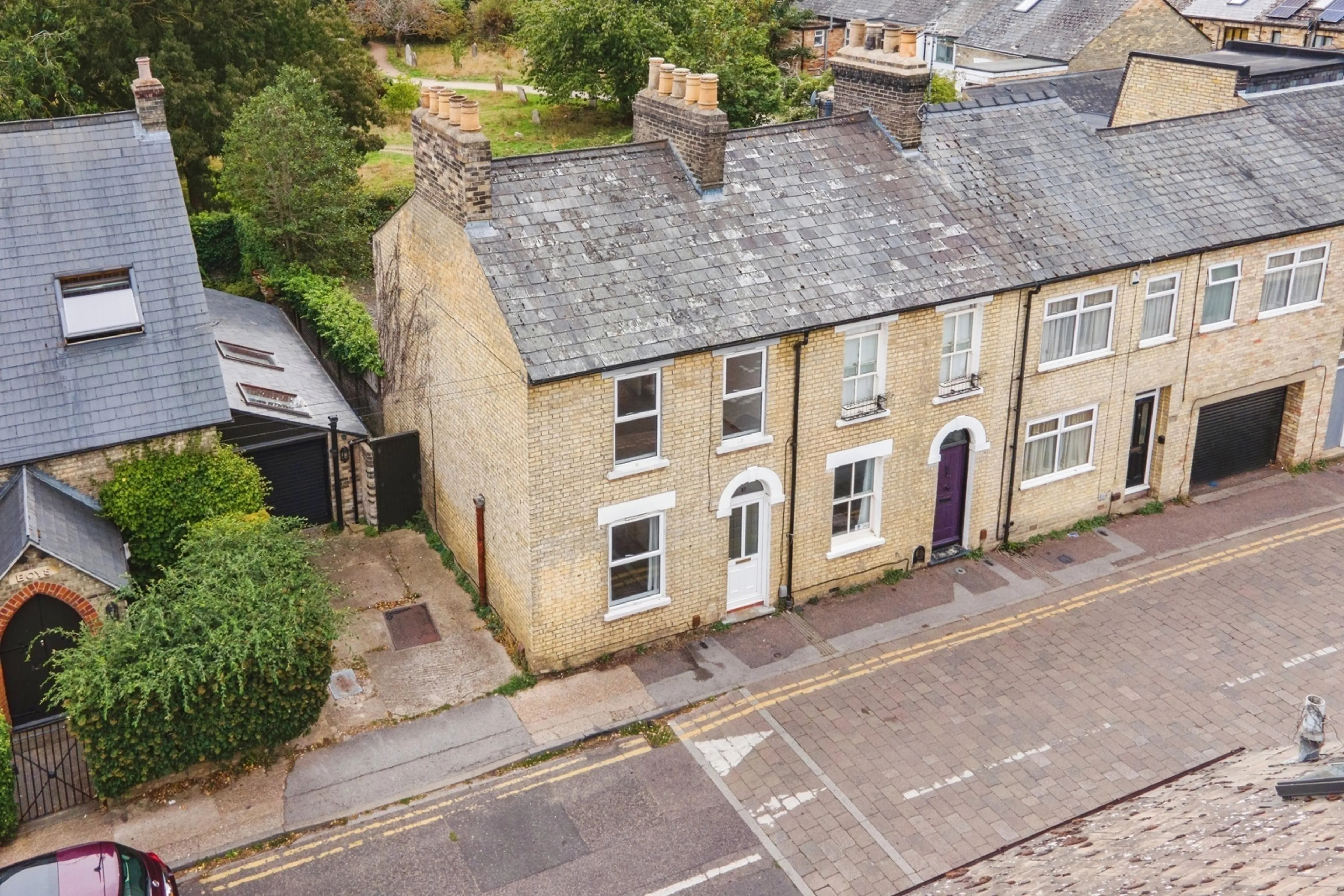 Property photo 0
