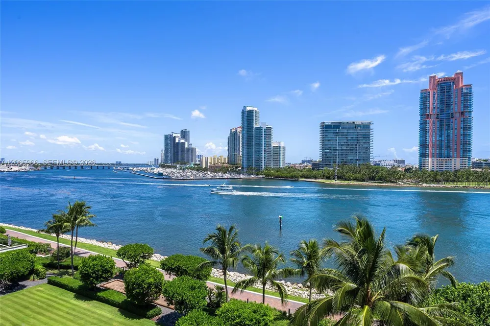 7061 Fisher Island Dr, Miami Beach, FL 33109