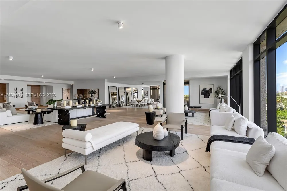 7061 Fisher Island Dr, Miami Beach, FL 33109