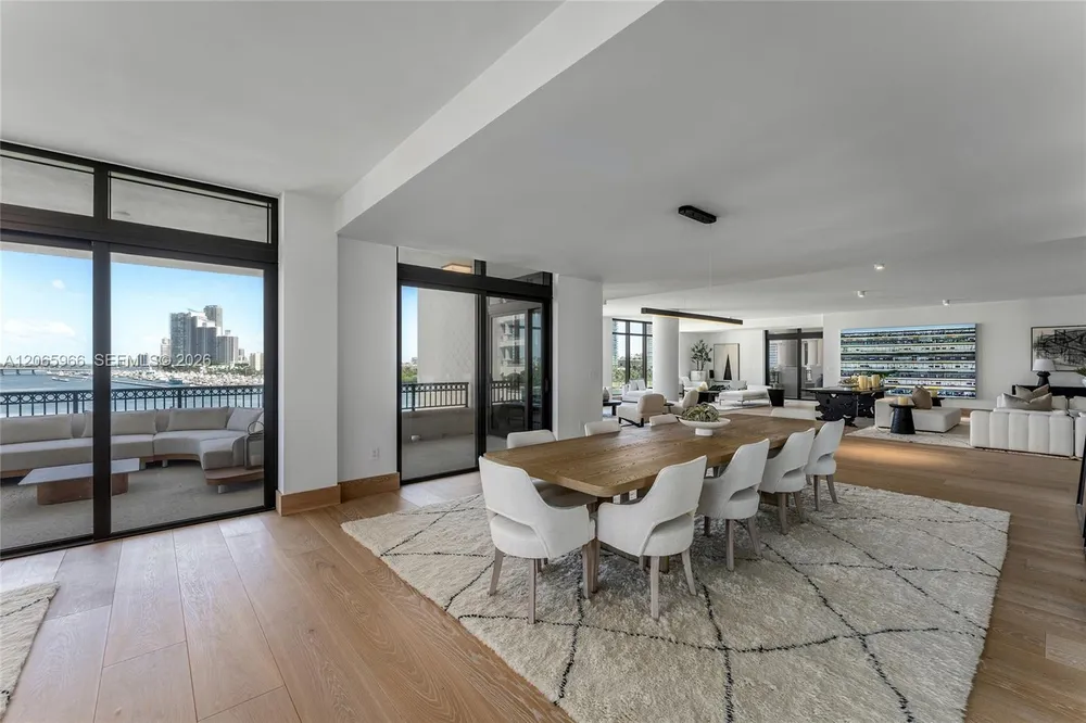 7061 Fisher Island Dr, Miami Beach, FL 33109